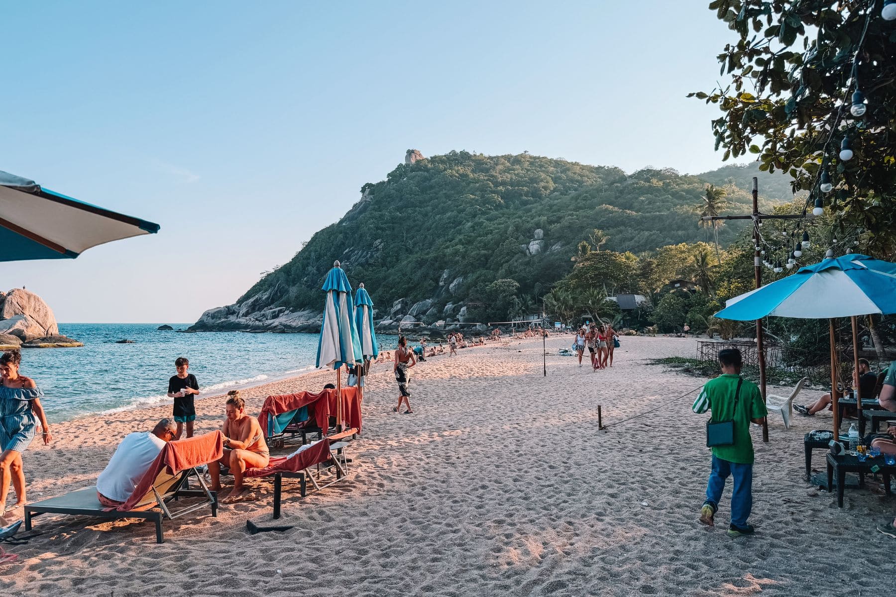Tanote Bay