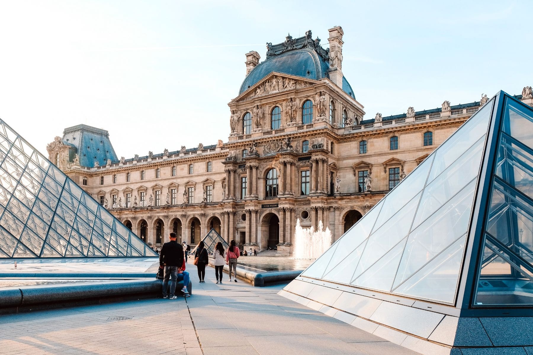 Le Louvre Paris