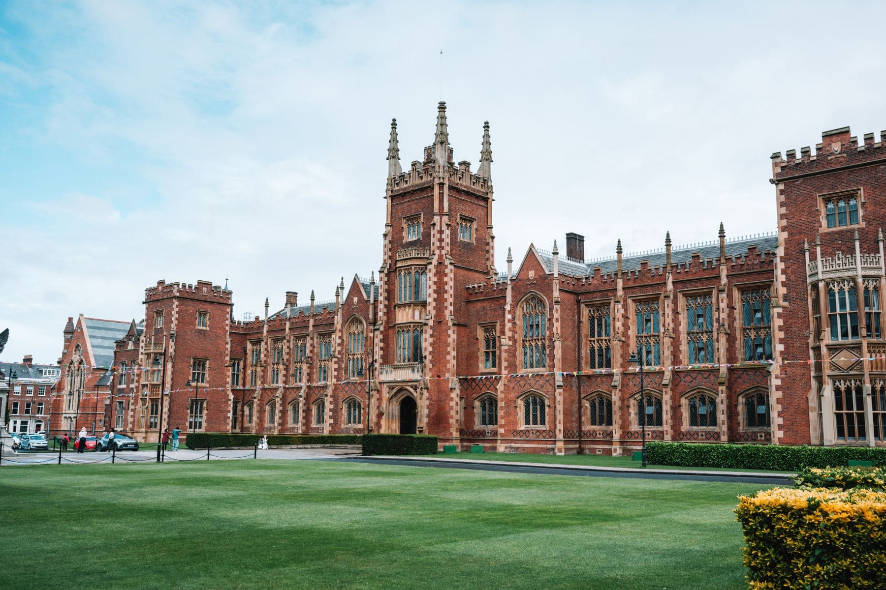 Queen's University Belfast